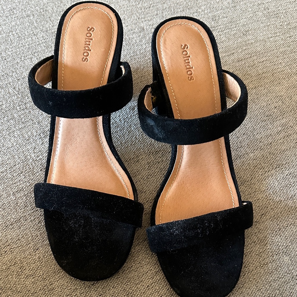 Soludos Elegant Black Suede Sandals